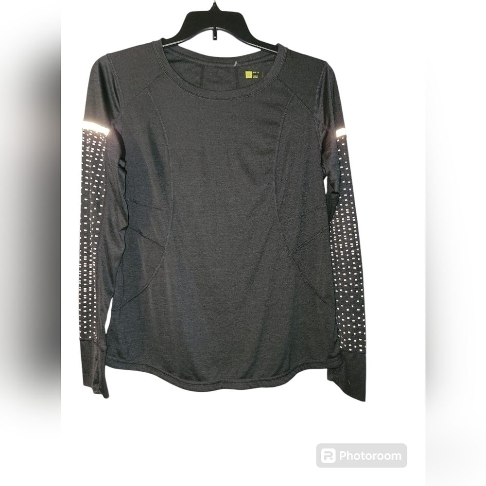 Xersion XL Men's polyester long sleeve black shirt